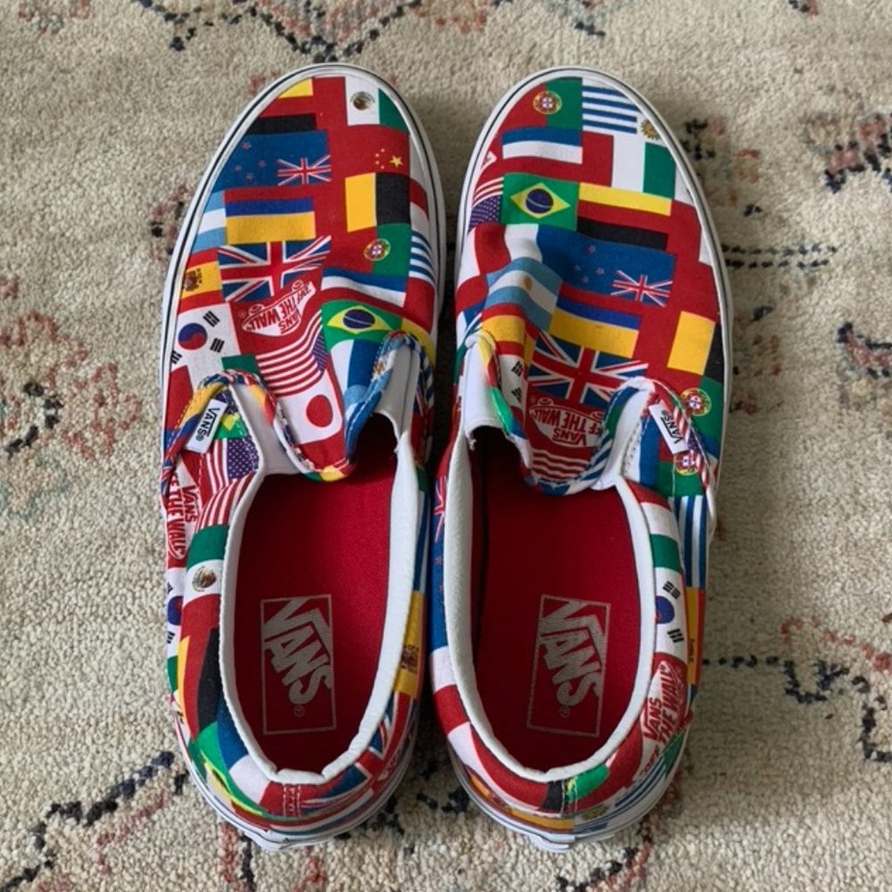 Vans Classic Slip-On (2018 International Flags)